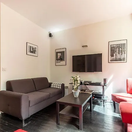 Sur Les Quais De Seine Daire Paris