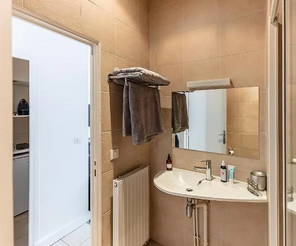 Sur Les Quais De Seine Daire *