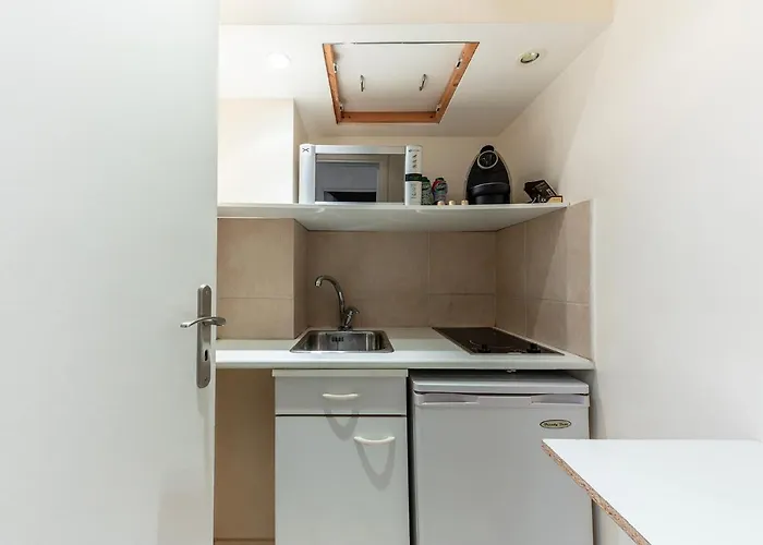 Daire Sur Les Quais De Seine *