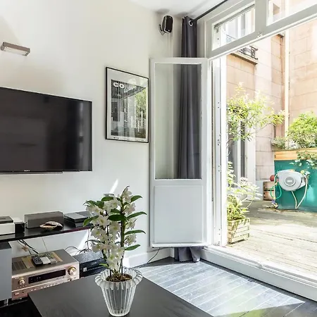 Sur Les Quais De Seine Апартаменты